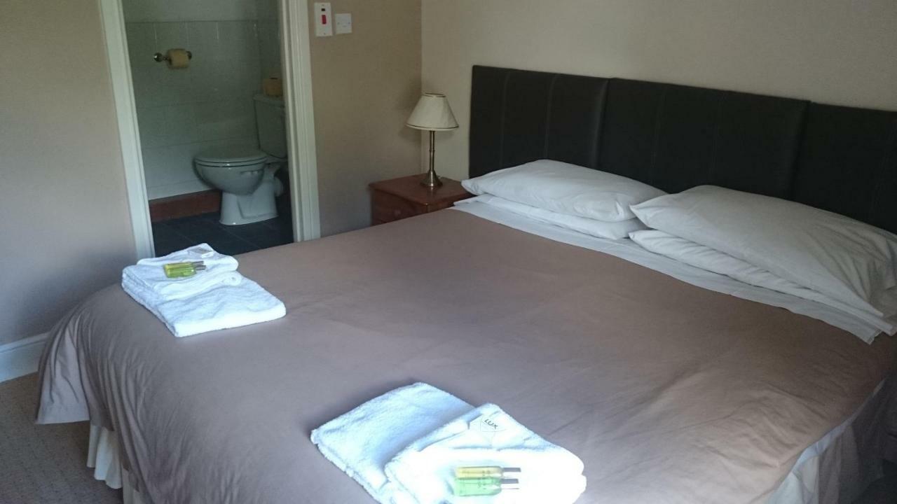 The New Swan Hotel Swansea Exteriör bild
